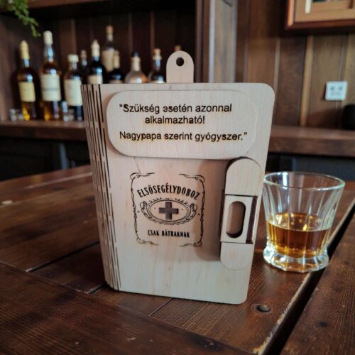 Humoros feliratú italtartó doboz 3.